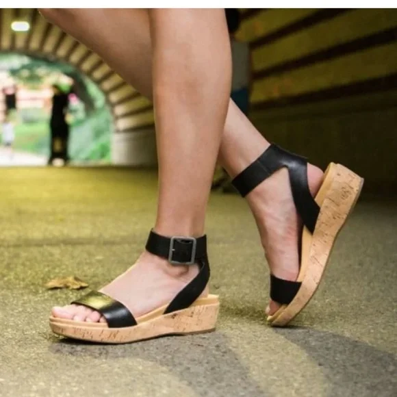 NEW Kork-Ease Mullica Platform Sandals sz 9 - Picture 2 of 3